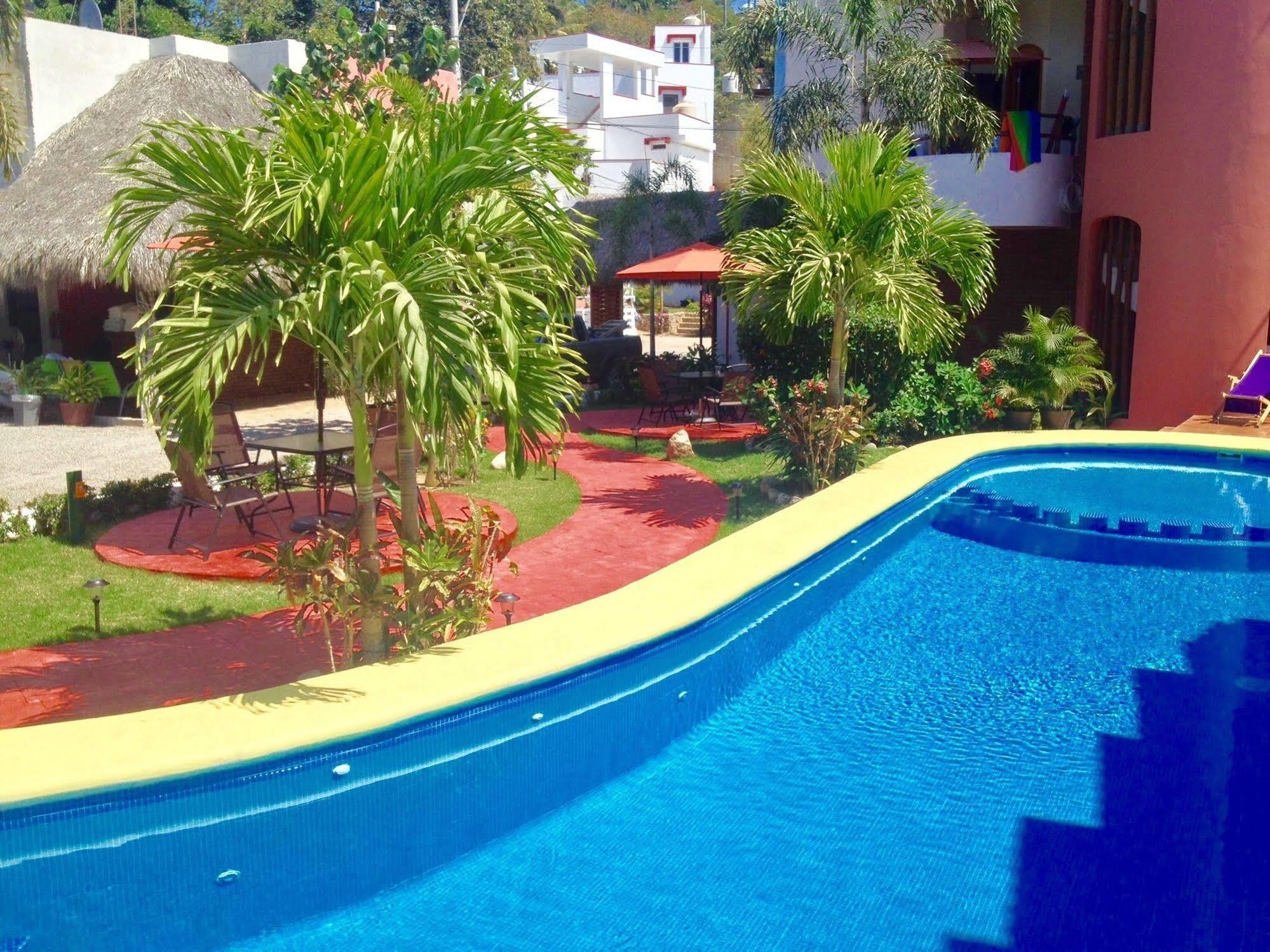 Hotel Y Suites Los Encantos Sayulita Esterno foto