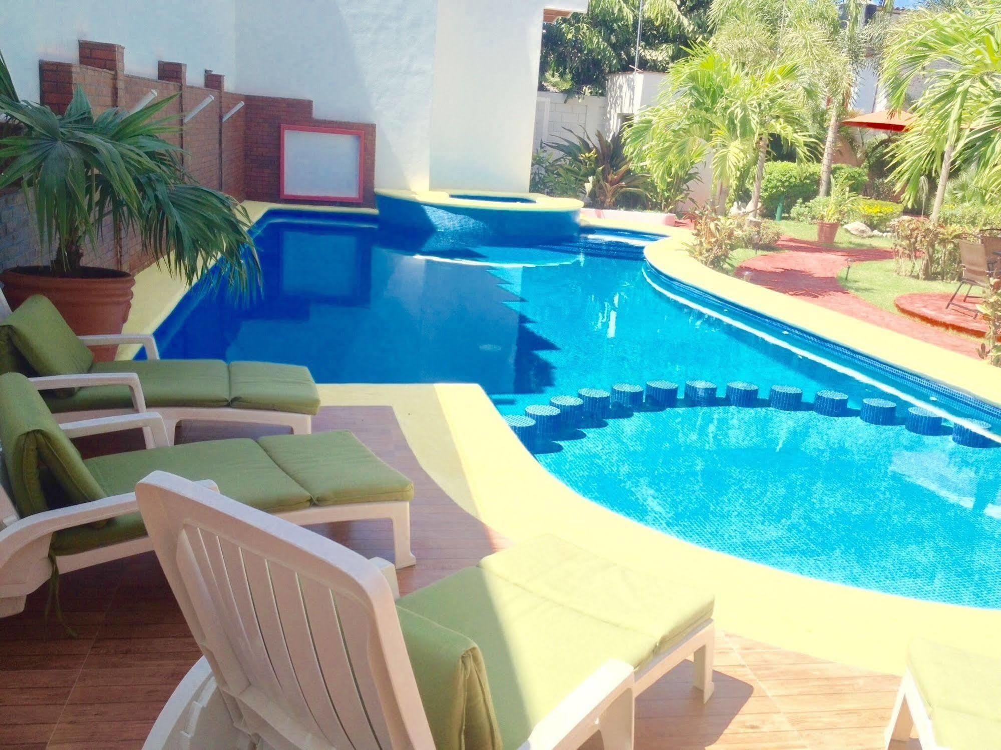 Hotel Y Suites Los Encantos Sayulita Esterno foto