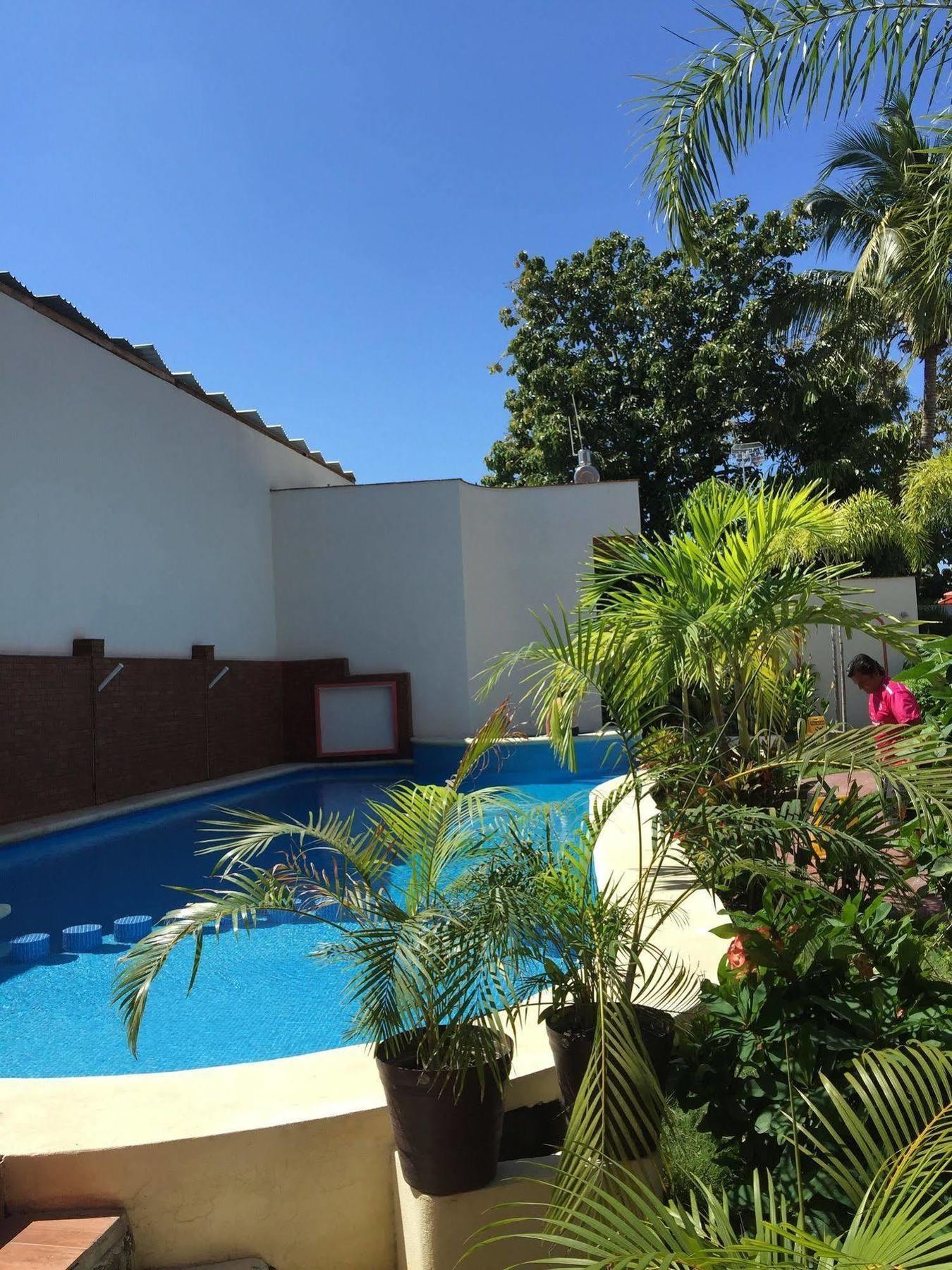 Hotel Y Suites Los Encantos Sayulita Esterno foto
